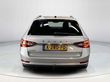 Foto van Škoda Superb Combi